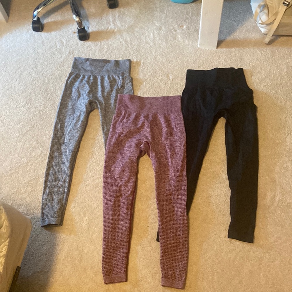 3 pair of brand new leggings
